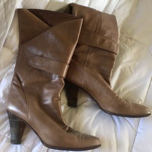 Women’s fashion high heel boots tan size 7.5